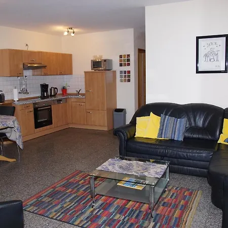 Apartment Haus Hugel- 2 *