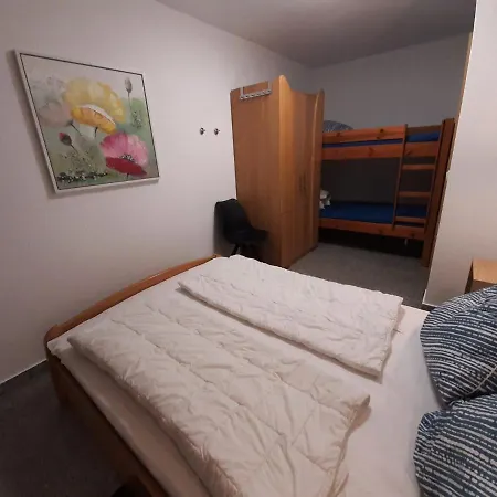Haus Hugel- 2