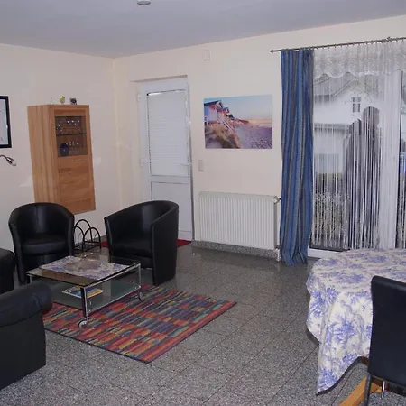 Haus Hugel- 2 Apartment